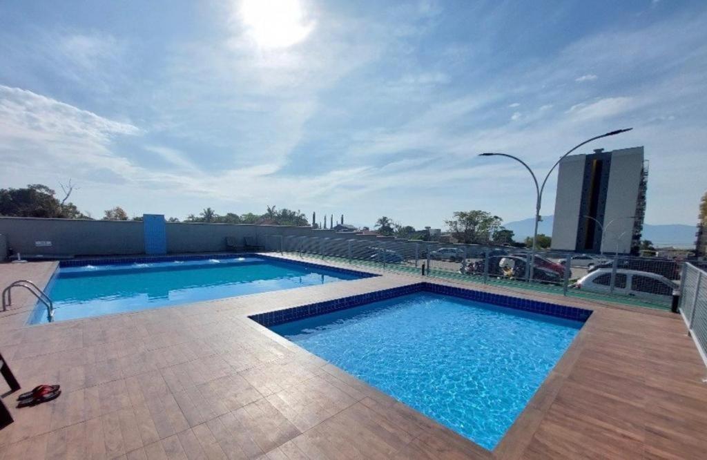 Apartamento Na Palhoca, Com Vista Para O Mar, Proximo A Mercados, Padarias E Farmacias. Extérieur photo